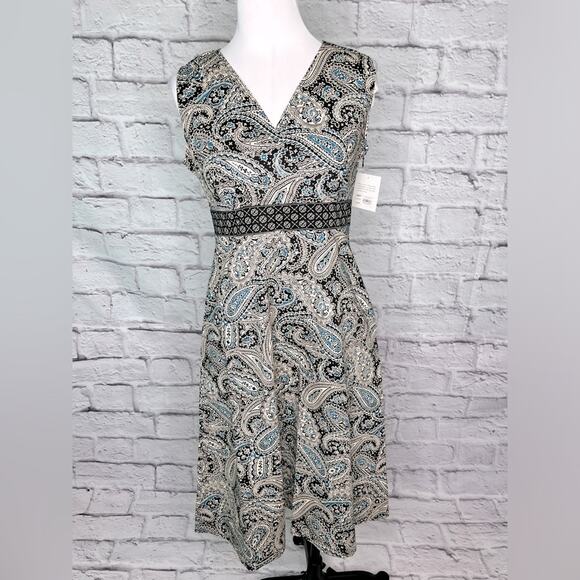 croft & barrow Dresses & Skirts - Croft and borrow sleeveless paisley A line dress size 10 petite new with tag